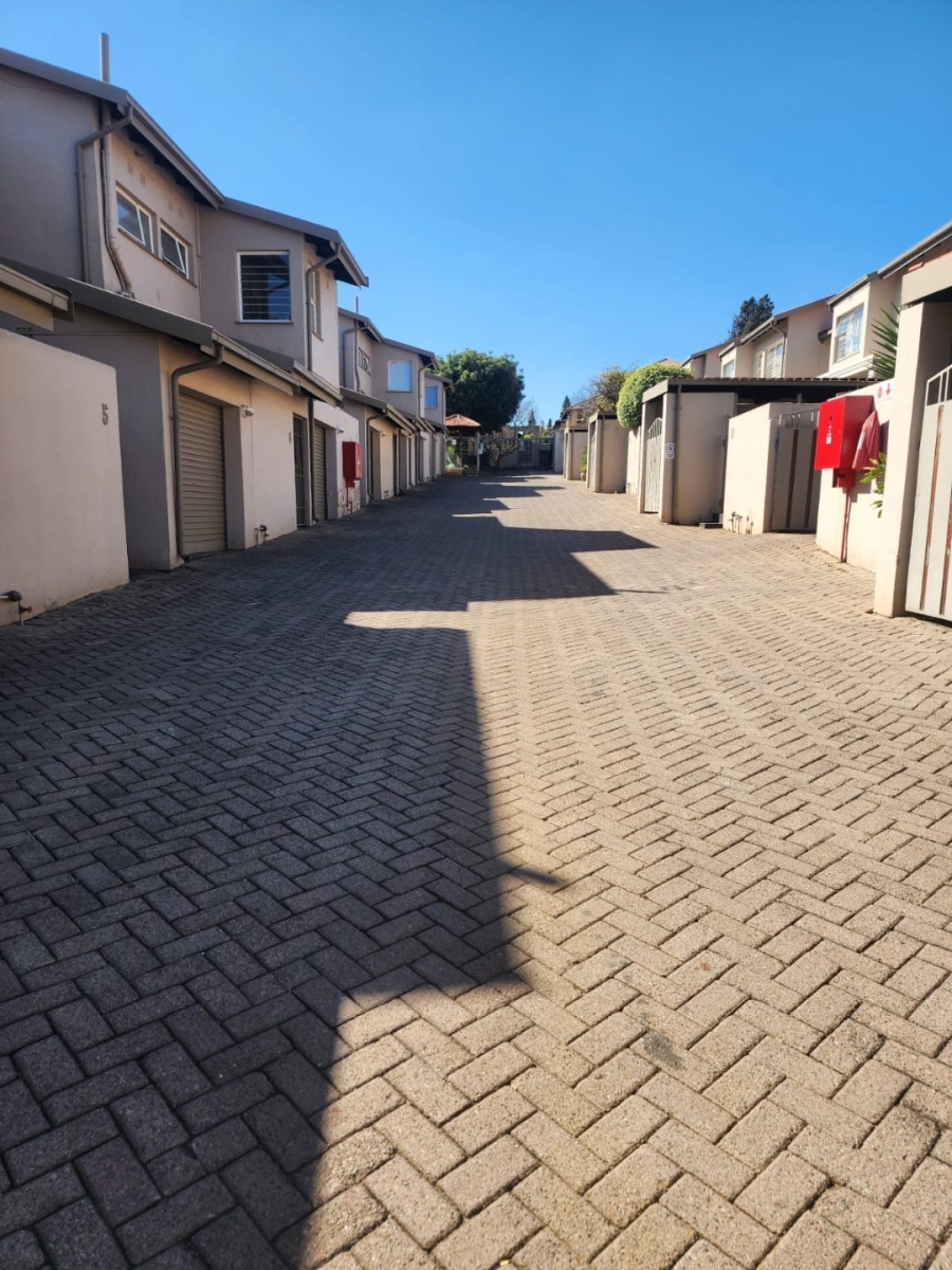 2 Bedroom Property for Sale in Eastleigh Gauteng