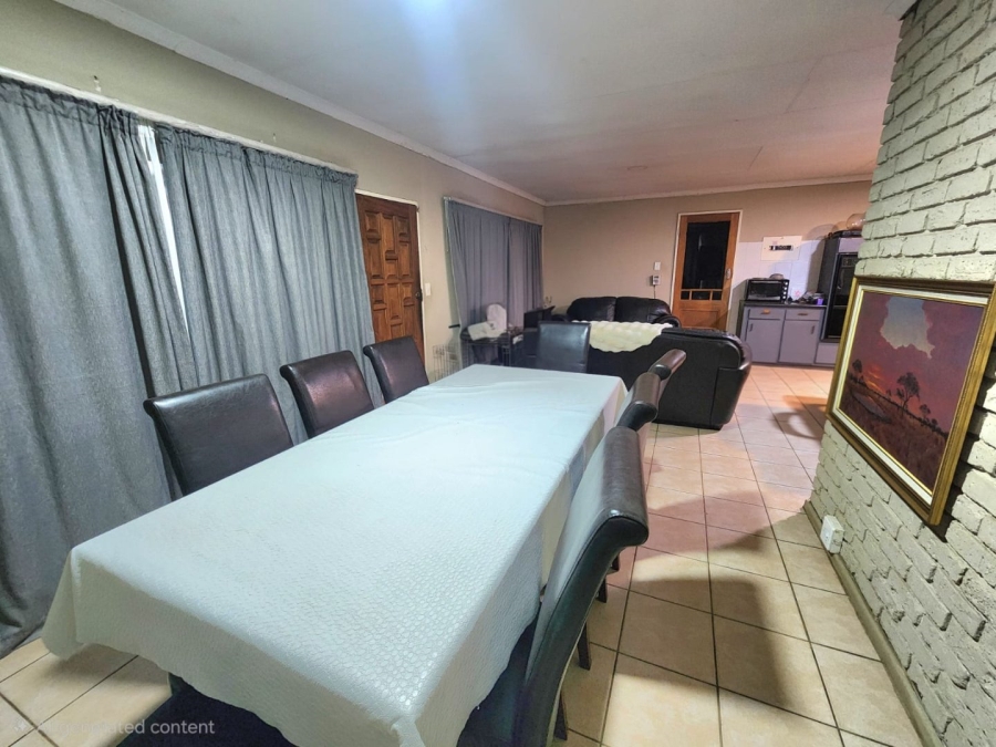 3 Bedroom Property for Sale in Rooihuiskraal Gauteng