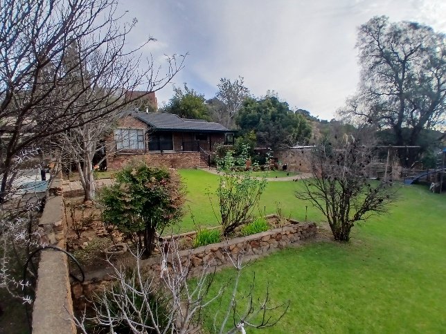 4 Bedroom Property for Sale in Vaaloewer Gauteng