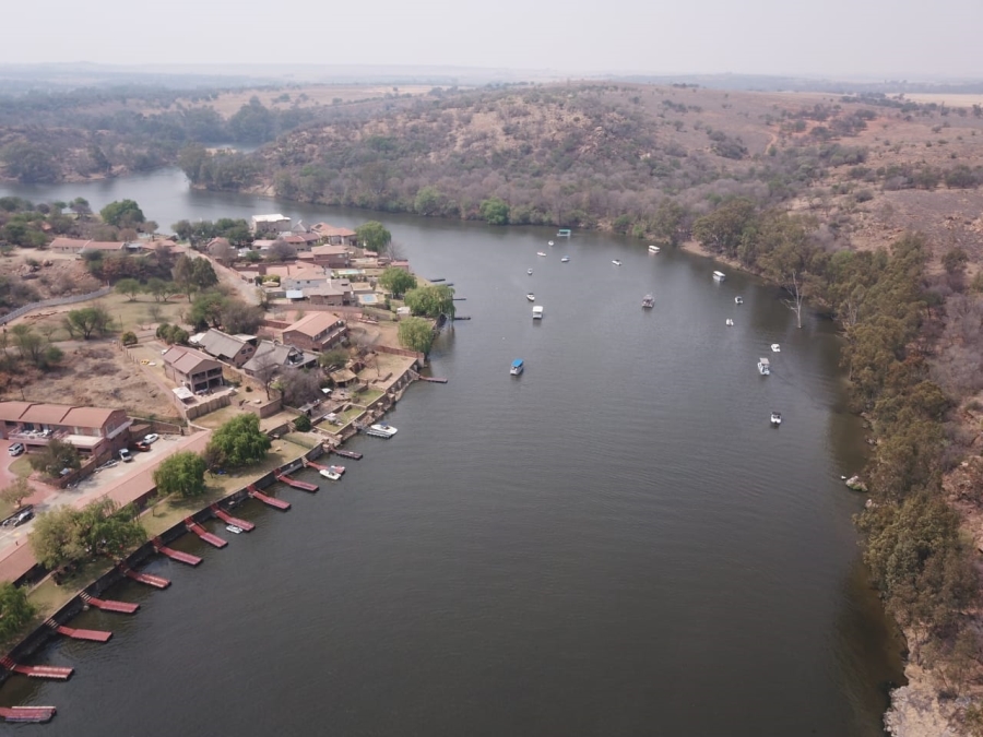 Commercial Property for Sale in Vaaloewer Gauteng
