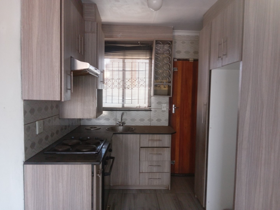 3 Bedroom Property for Sale in Lotus Gardens Gauteng