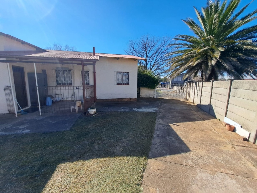 3 Bedroom Property for Sale in Noycedale Gauteng