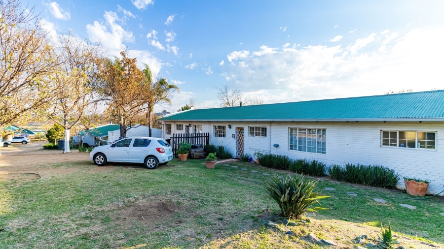 Commercial Property for Sale in Chartwell Gauteng