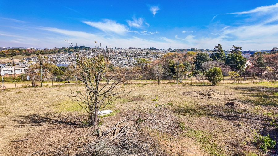 Commercial Property for Sale in Chartwell Gauteng