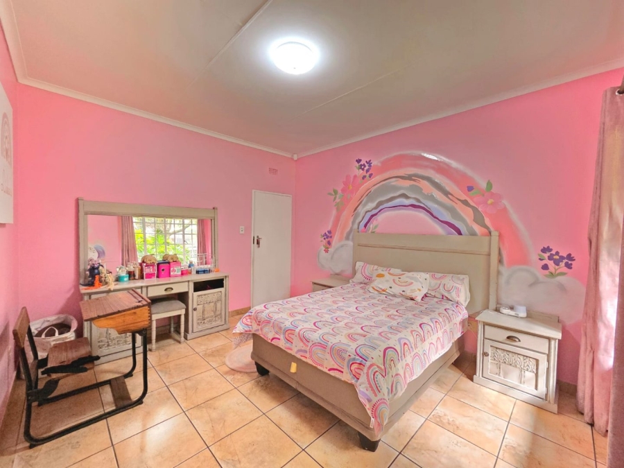 5 Bedroom Property for Sale in Vanderbijlpark SE 3 Gauteng