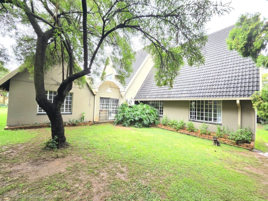 5 Bedroom Property for Sale in Vanderbijlpark SE 3 Gauteng