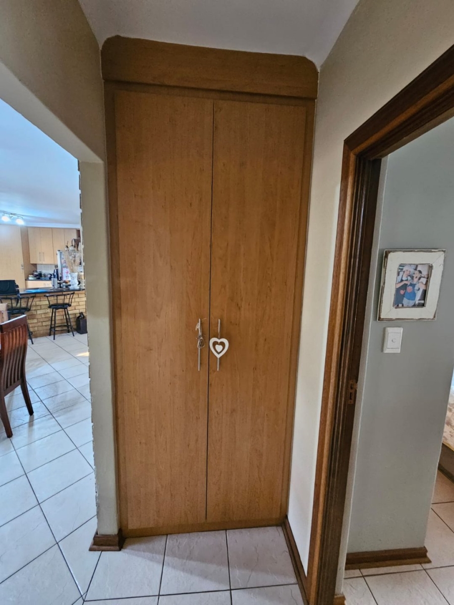 3 Bedroom Property for Sale in The Reeds Gauteng