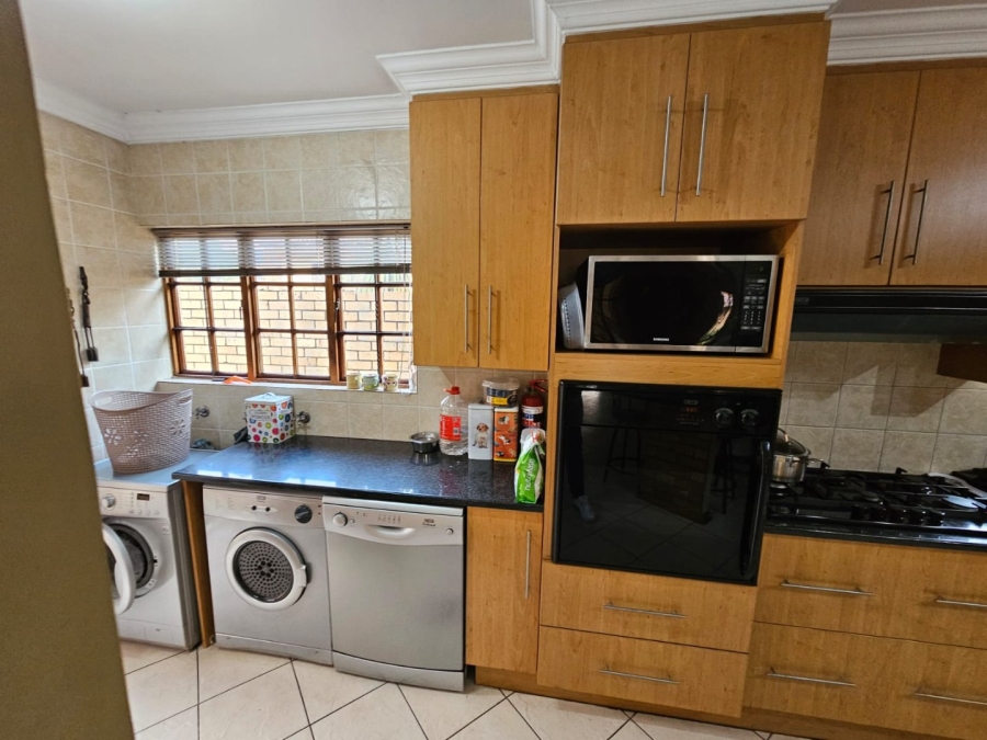3 Bedroom Property for Sale in The Reeds Gauteng