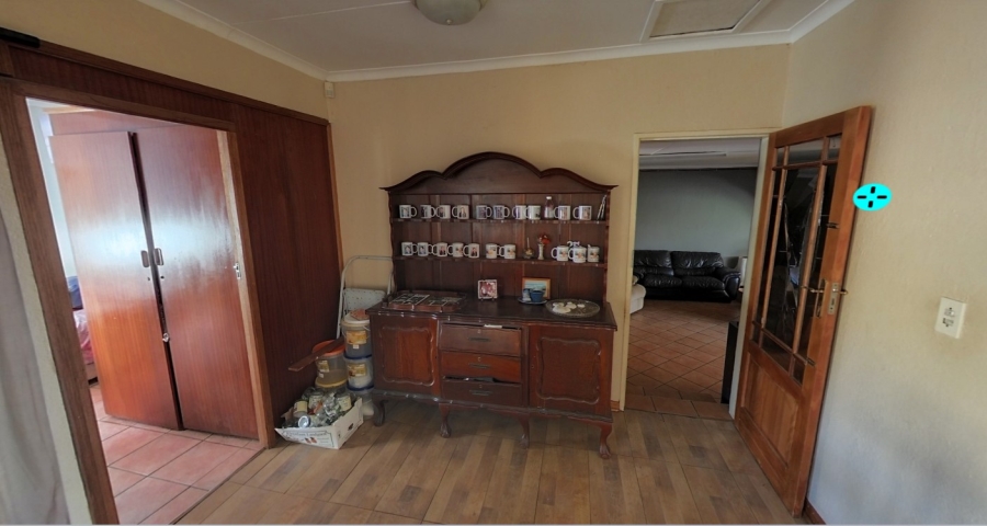 5 Bedroom Property for Sale in Murrayfield Gauteng