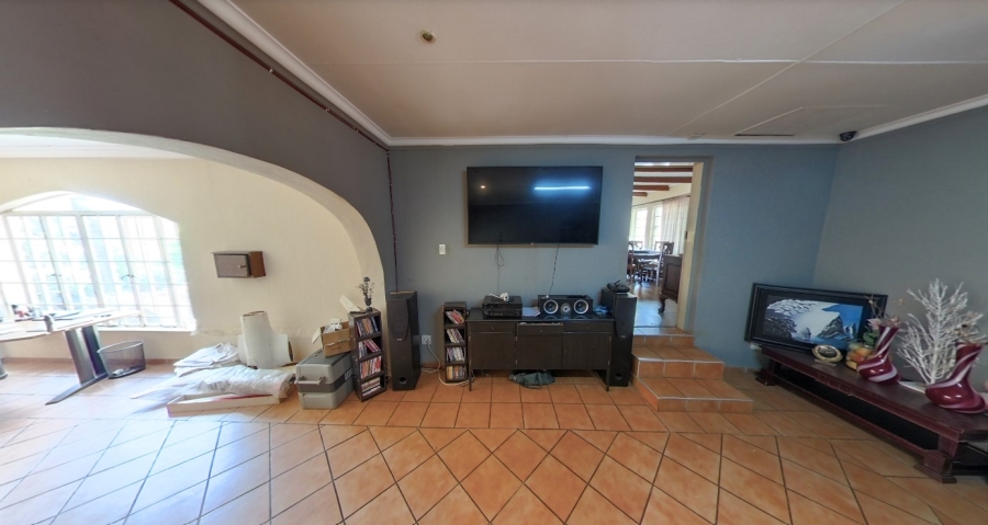 5 Bedroom Property for Sale in Murrayfield Gauteng