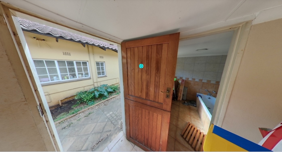 5 Bedroom Property for Sale in Murrayfield Gauteng