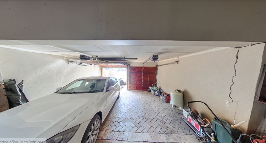 5 Bedroom Property for Sale in Murrayfield Gauteng