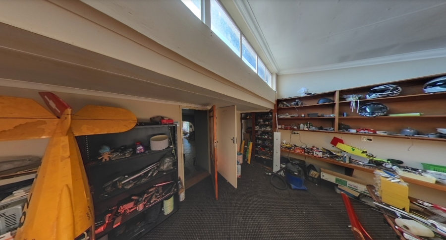 5 Bedroom Property for Sale in Murrayfield Gauteng