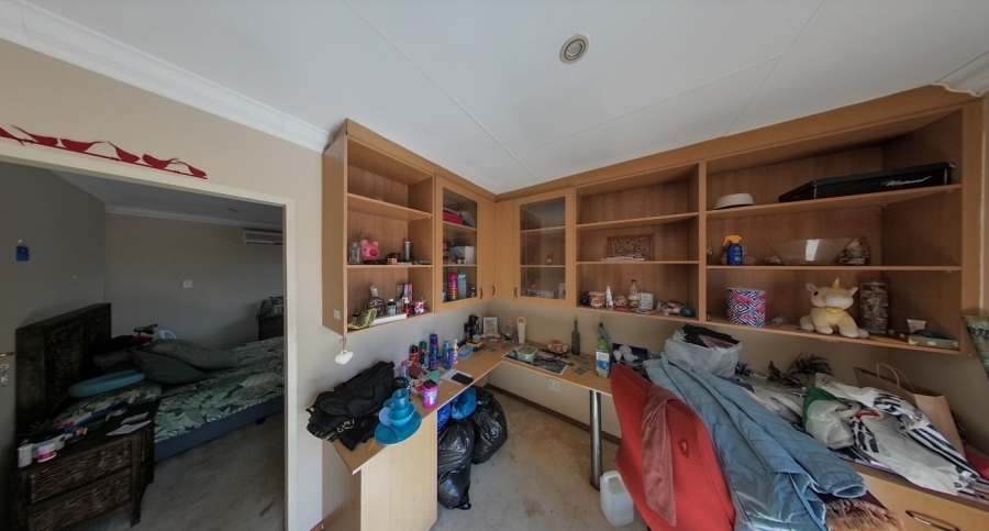 5 Bedroom Property for Sale in Murrayfield Gauteng