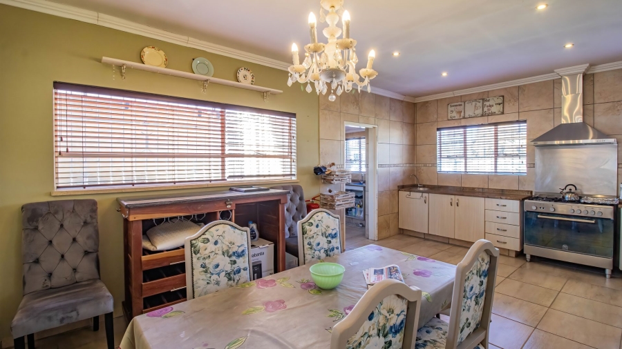 3 Bedroom Property for Sale in Glenanda Gauteng