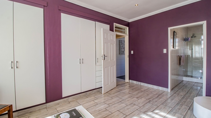 3 Bedroom Property for Sale in Glenanda Gauteng