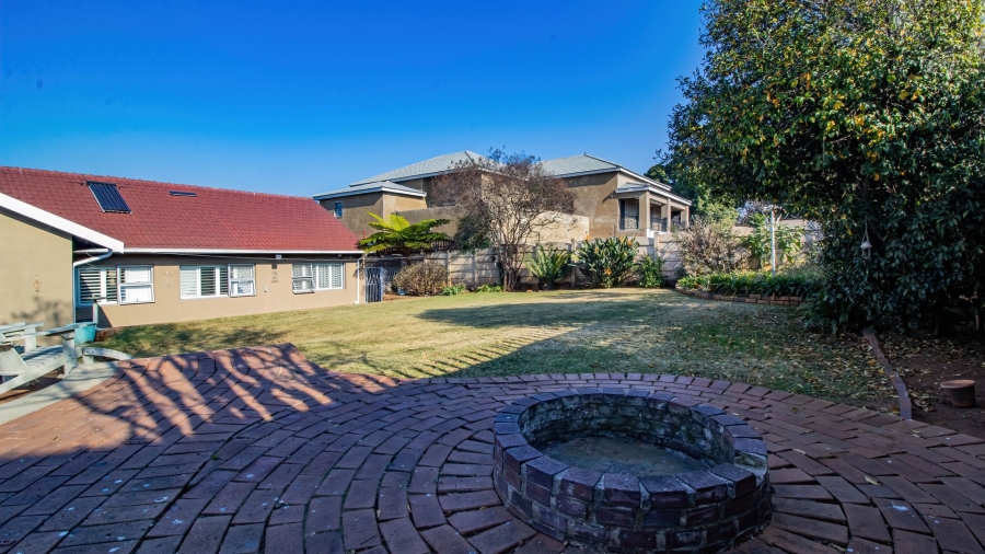3 Bedroom Property for Sale in Glenanda Gauteng
