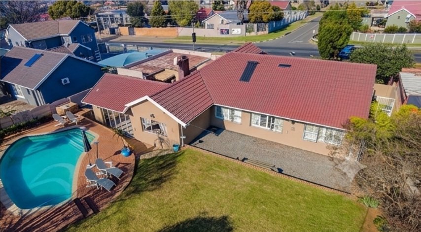 3 Bedroom Property for Sale in Glenanda Gauteng