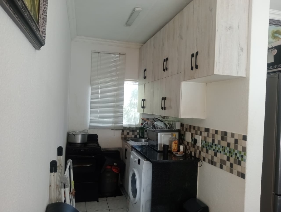  Bedroom Property for Sale in Eden Glen Gauteng