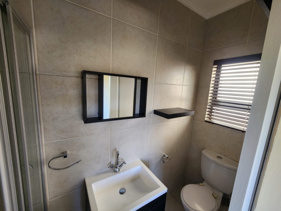 2 Bedroom Property for Sale in Glenvista Gauteng