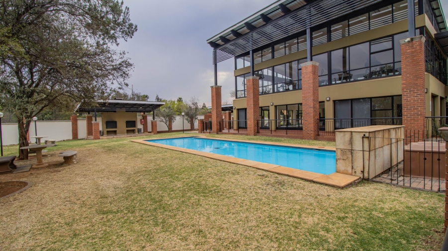 2 Bedroom Property for Sale in Glenvista Gauteng
