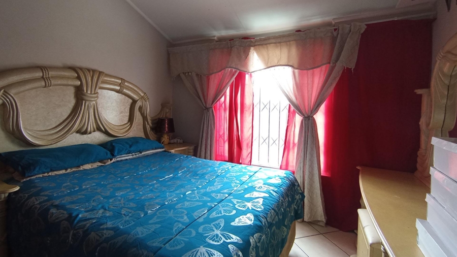  Bedroom Property for Sale in Willow Glen Gauteng