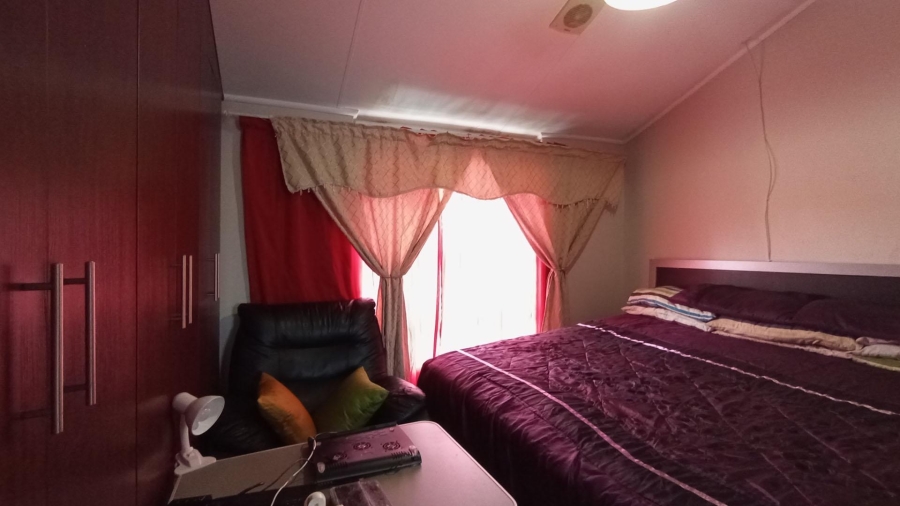  Bedroom Property for Sale in Willow Glen Gauteng