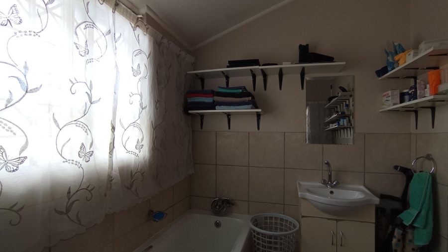  Bedroom Property for Sale in Willow Glen Gauteng