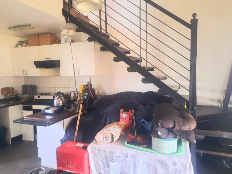 2 Bedroom Property for Sale in Wilgeheuwel Gauteng