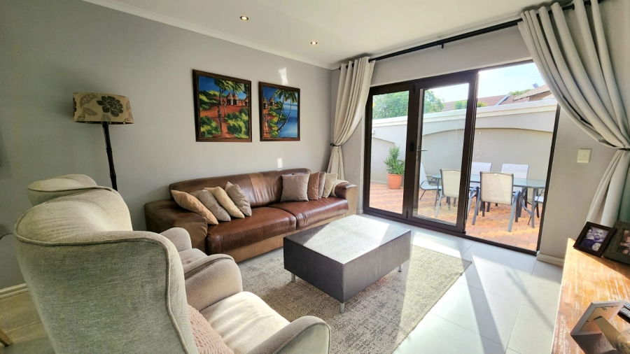 3 Bedroom Property for Sale in Suideroord Gauteng