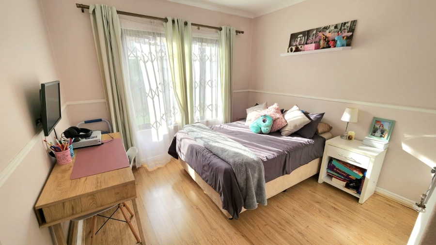 3 Bedroom Property for Sale in Suideroord Gauteng