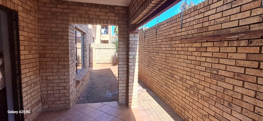 3 Bedroom Property for Sale in Chancliff Ridge Gauteng