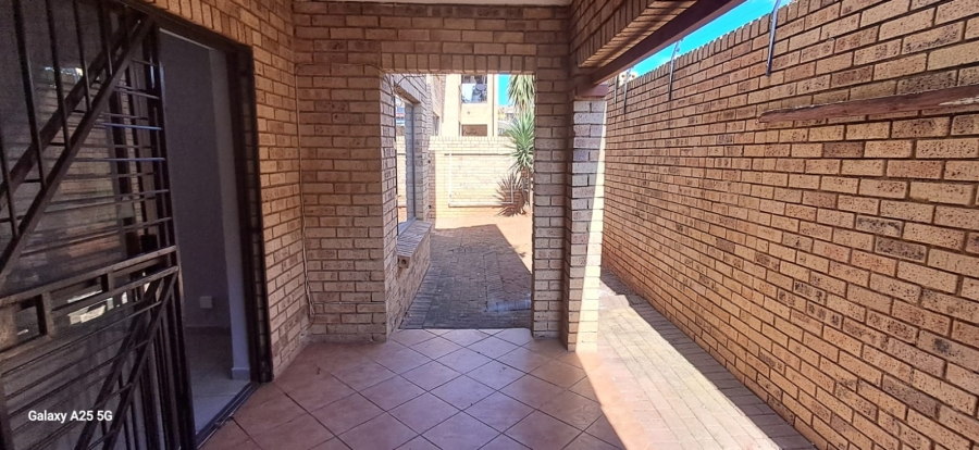 3 Bedroom Property for Sale in Chancliff Ridge Gauteng