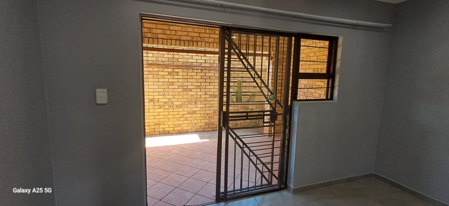 3 Bedroom Property for Sale in Chancliff Ridge Gauteng