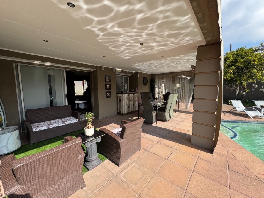 3 Bedroom Property for Sale in Van Riebeeck Park Gauteng