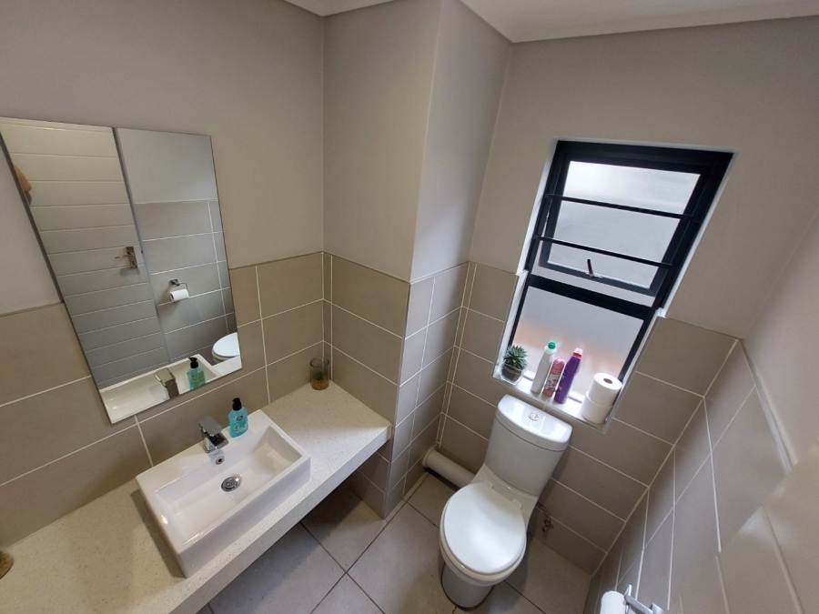 3 Bedroom Property for Sale in Amberfield Gauteng