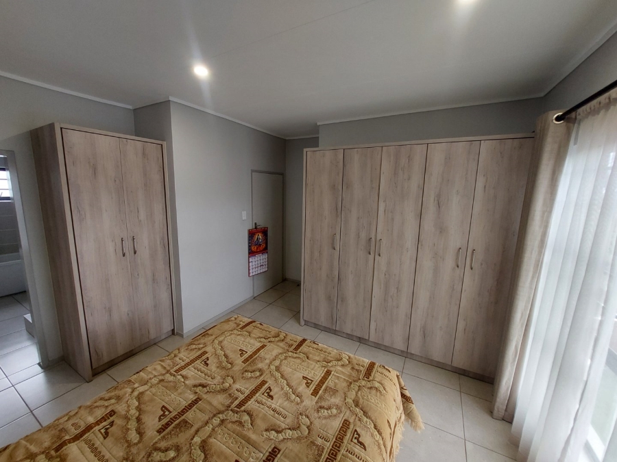 3 Bedroom Property for Sale in Amberfield Gauteng