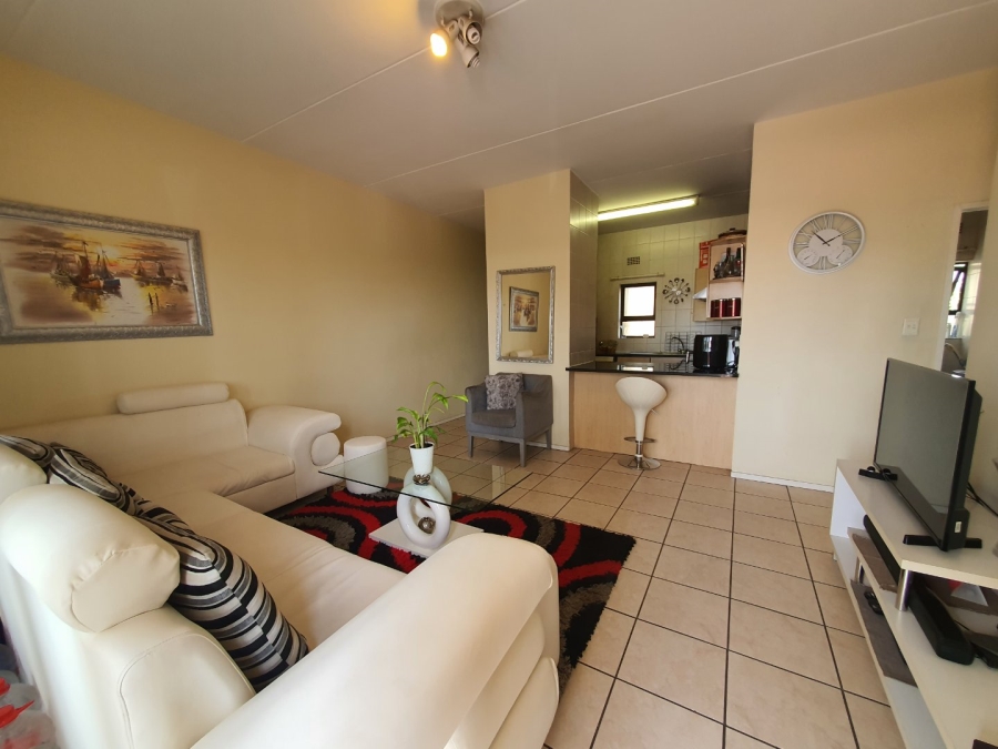 2 Bedroom Property for Sale in Lonehill Gauteng
