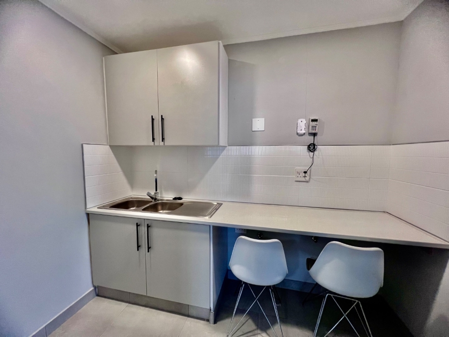 To Let 4 Bedroom Property for Rent in Sinoville Gauteng