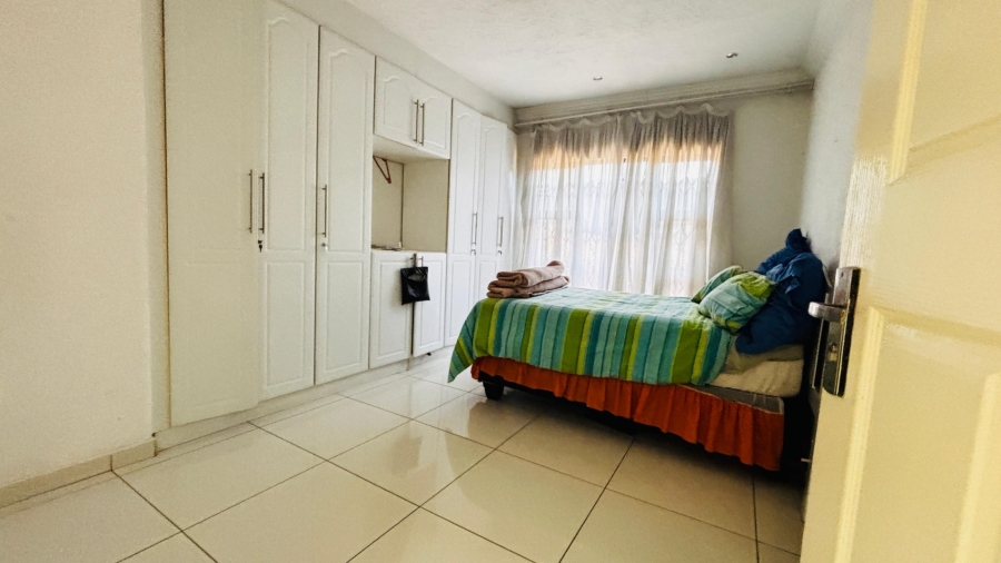 4 Bedroom Property for Sale in Tulisa Park Gauteng
