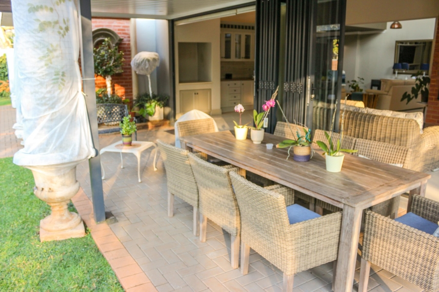 5 Bedroom Property for Sale in Southdowns Estate Gauteng