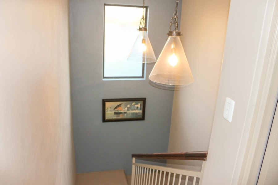 5 Bedroom Property for Sale in Southdowns Estate Gauteng