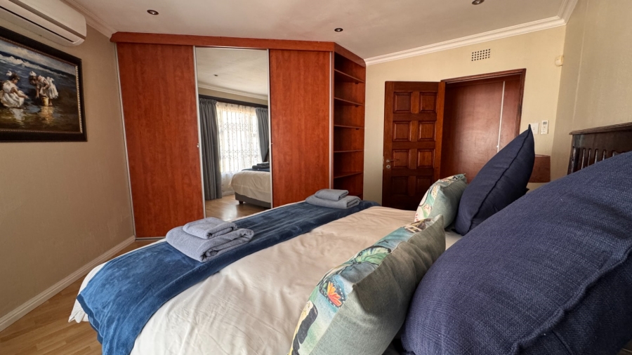 6 Bedroom Property for Sale in Three Rivers Proper Gauteng