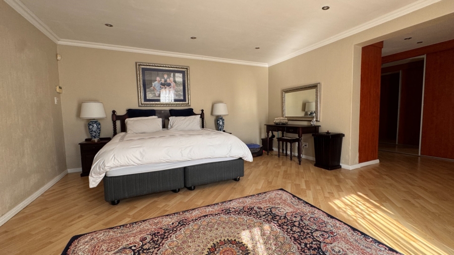 6 Bedroom Property for Sale in Three Rivers Proper Gauteng