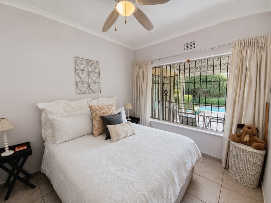 3 Bedroom Property for Sale in Buurendal Gauteng