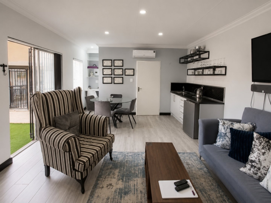 3 Bedroom Property for Sale in Buurendal Gauteng