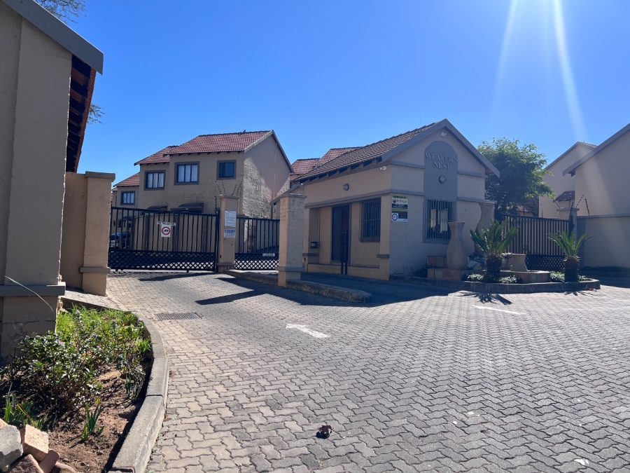 2 Bedroom Property for Sale in Halfway Gardens Gauteng