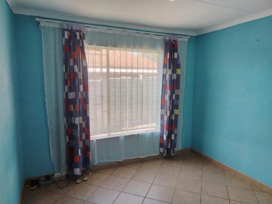 3 Bedroom Property for Sale in Silverton Gauteng