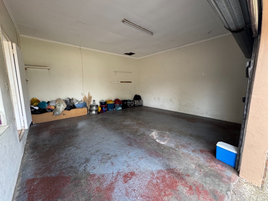 3 Bedroom Property for Sale in Birchleigh Gauteng