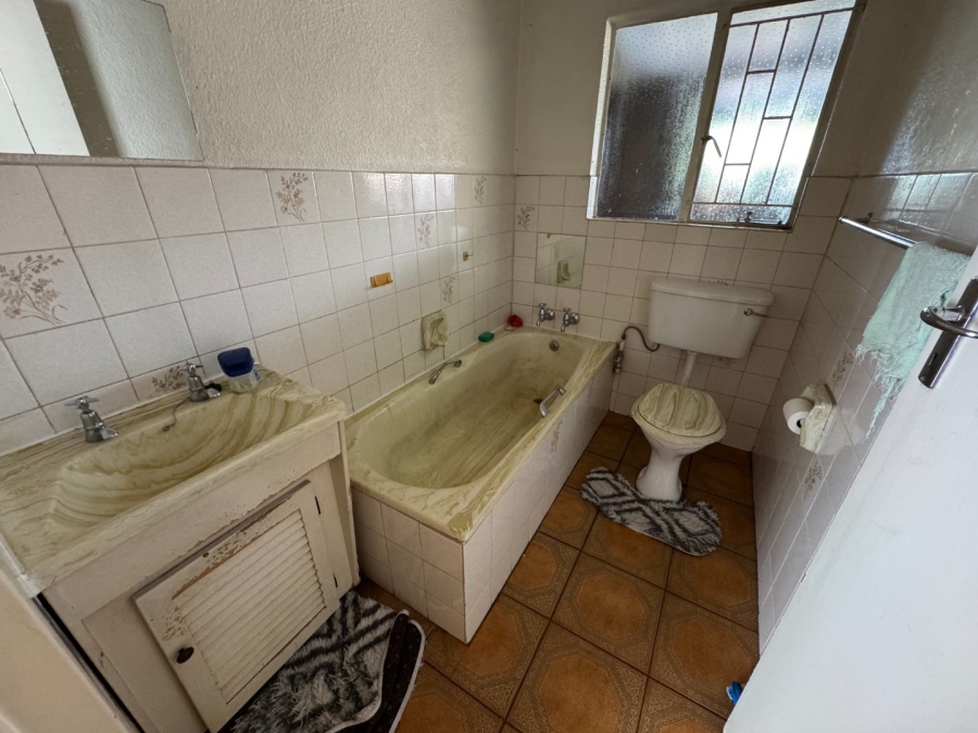 3 Bedroom Property for Sale in Birchleigh Gauteng